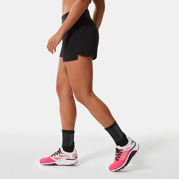 THE NORTH FACE - מכנסיים קצרים נשים FLIGHT SERIES STRIDELIGHT – TA5J7MJK3 – tnf-black – 3