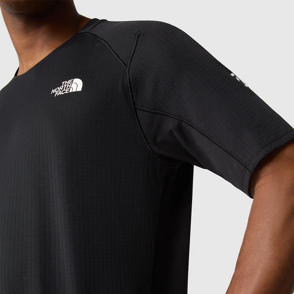 THE NORTH FACE - חולצת טי קצרה גברים SUMMIT CREVASSE – TA7UTJJK3 – tnf-black – 7