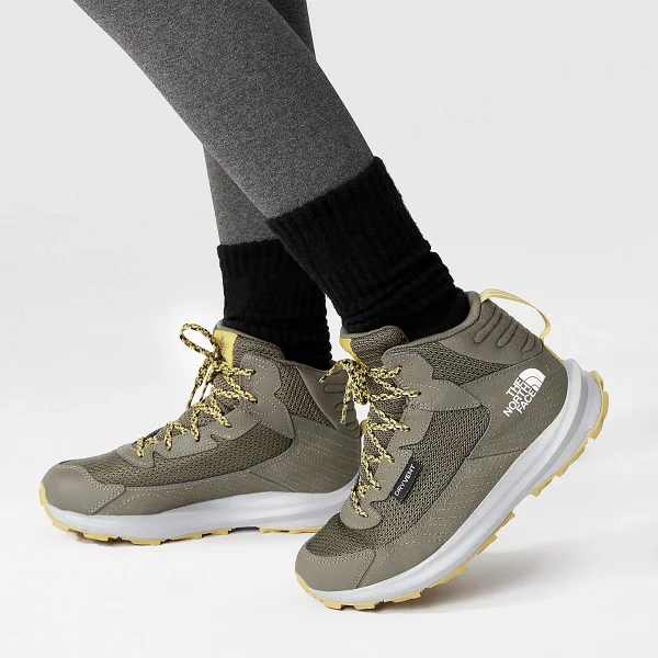 THE NORTH FACE - נעלי הרים עמידות במים נוער MID FASTPACK – TA7W5V9Y3 – new-taupe-green-mineral-gold – 1