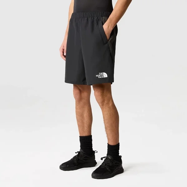THE NORTH FACE - מכנסיים קצרים גברים MOUNTAIN ATHLETICS WOVEN – TA7ZAPKT0 – tnf-black-asphalt-grey – 1