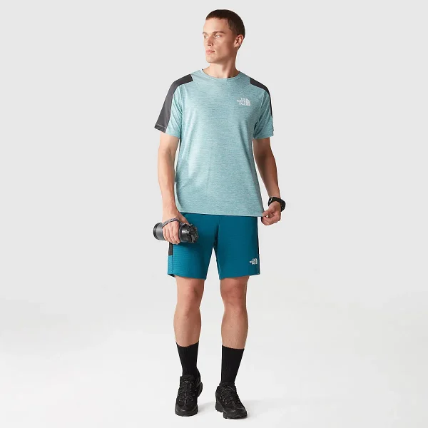 THE NORTH FACE - חולצת טי קצרה גברים MOUNTAIN ATHLETICS – TA823VIWM – reef-waters-white-heather-asphalt-grey – 1