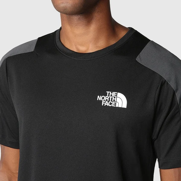 THE NORTH FACE - חולצת טי קצרה גברים MOUNTAIN ATHLETICS – TA823VKT0 – tnf-black-asphalt-grey – 5