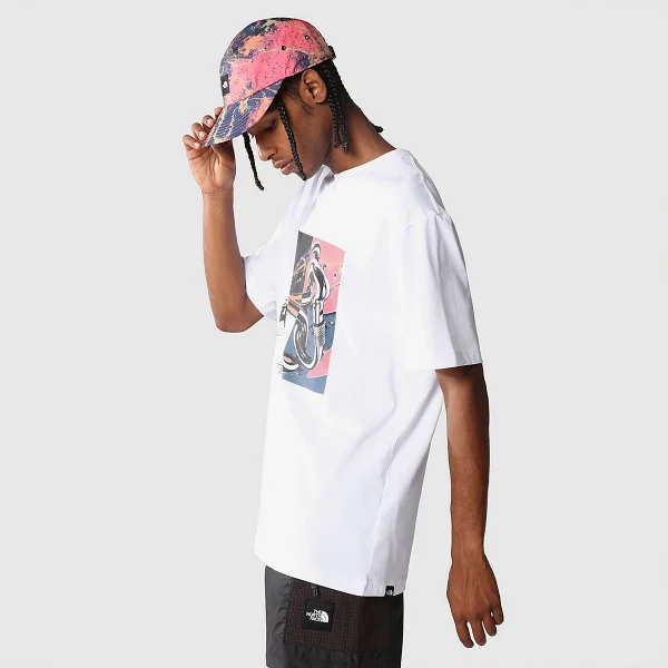 THE NORTH FACE - חולצת טי קצרה גברים GRAPHIC – TA823YFN4 – tnf-white – 3
