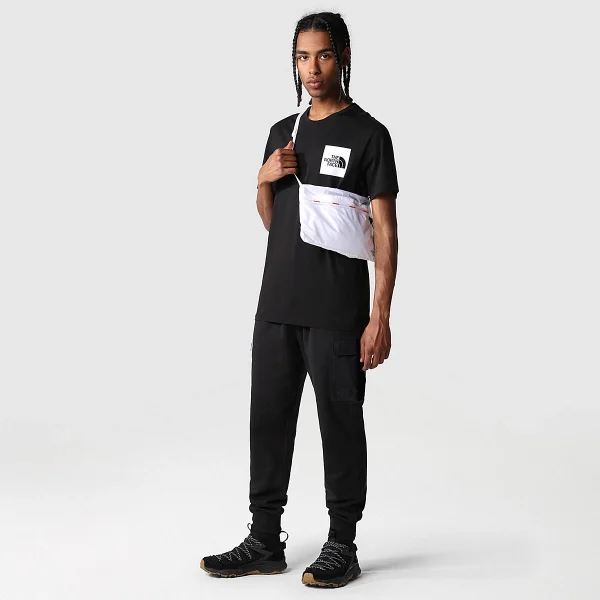THE NORTH FACE - חולצת טי קצרה גברים FINE T – T0CEQ5JK3 – tnf-black – 1