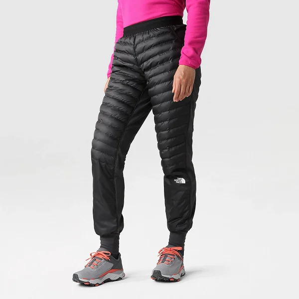 THE NORTH FACE - מכנסי ריצה מבודדים נשים ATHLETIC OUTDOOR INSULATED – TA7Z86MN8 – asphalt-grey-tnf-black – 1