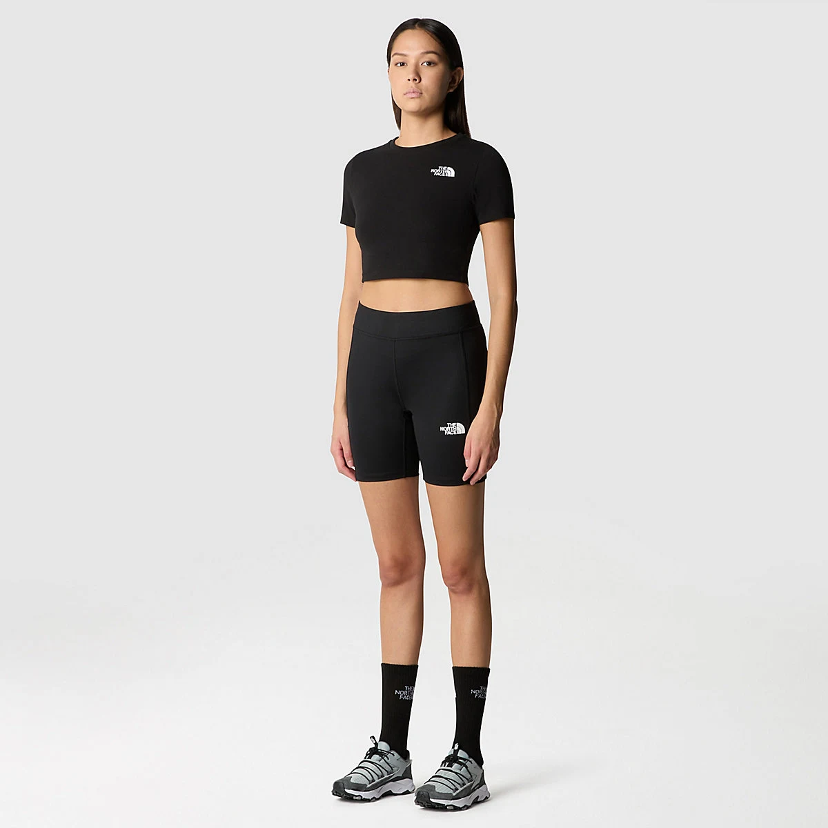 THE NORTH FACE - חולצת טי קצרה נשים CROPPED – TA55AOJK3 – tnf-black – 1