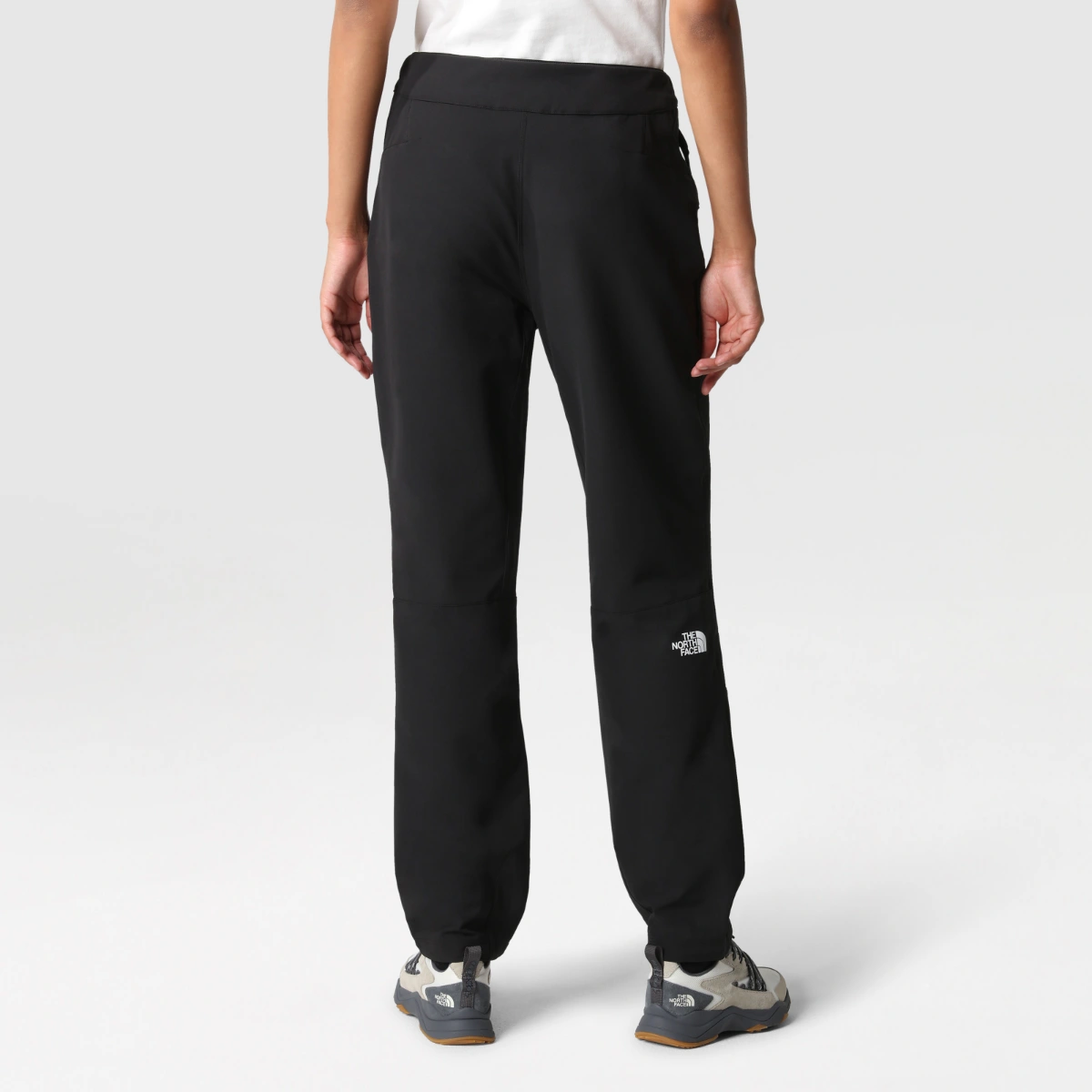 מכנסי נשים DIABLO STRAIGHT