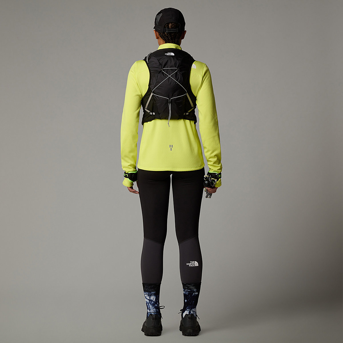 THE NORTH FACE - וסט ריצה SUNRISER RUN VEST 8 – TA81DZ53R – tnf-black-tnf-white-npf – 3