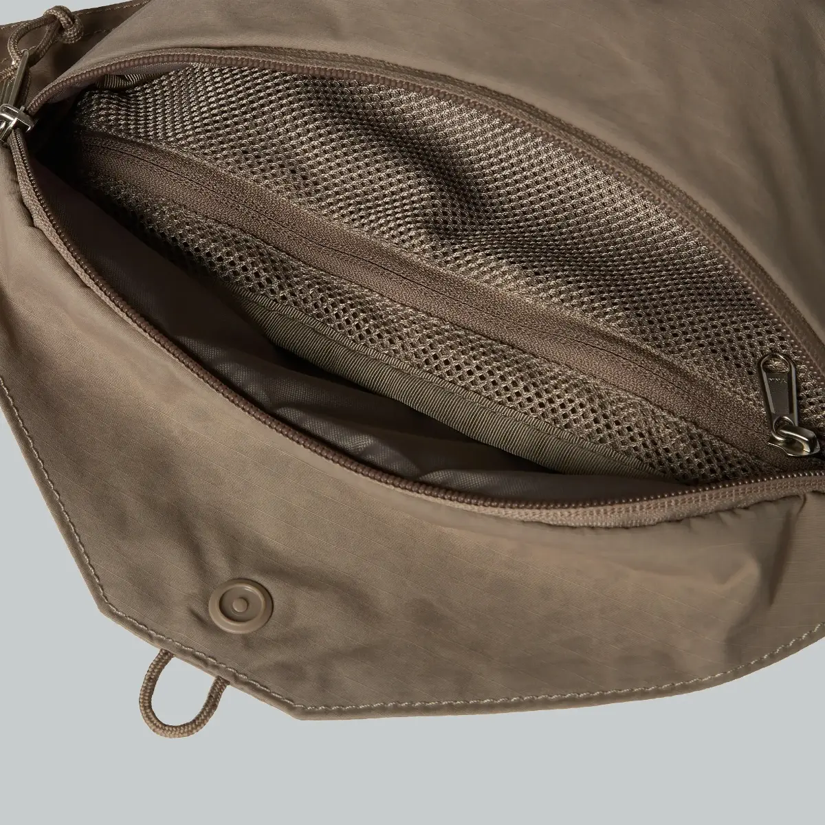 THE NORTH FACE - פאוץ' GLEN CANYON – TA8EEUDHI – mocha-brown-smokey-brown – 4