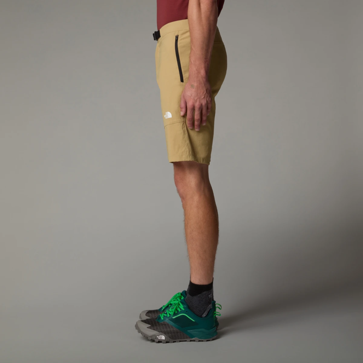 THE NORTH FACE - מכנסיים קצרים גברים LIGHTNING – TA495O4FS – khaki-stone-npf – 2