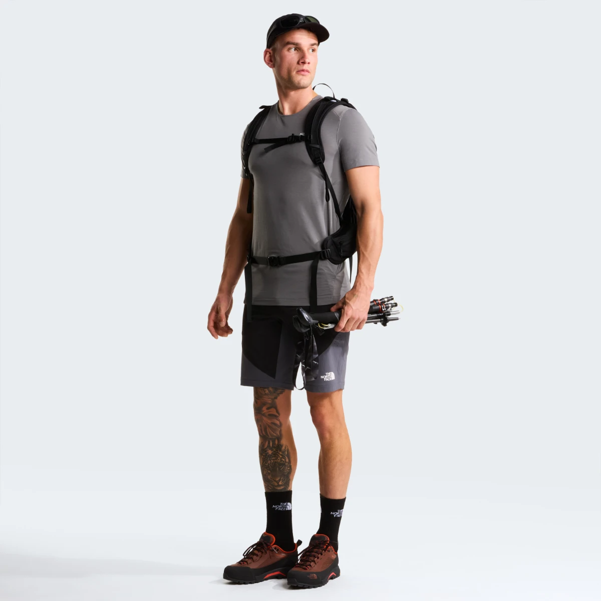 THE NORTH FACE - חולצת טי קצרה גברים LIGHTNING ALPINE – TA87H70UZ – smoked-pearl – 4