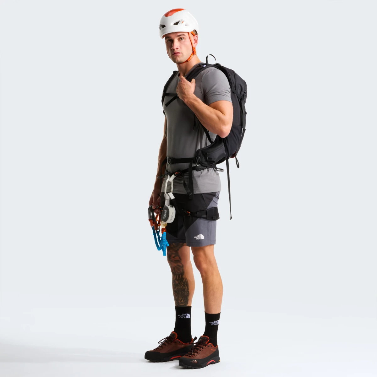 THE NORTH FACE - חולצת טי קצרה גברים LIGHTNING ALPINE – TA87H70UZ – smoked-pearl – 5