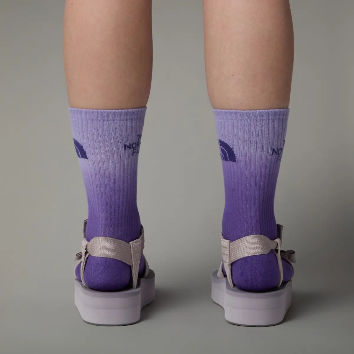 THE NORTH FACE - סנדלי נשים עם פלטפורמה SKEENA PLATFORM SANDALS – TA8AE775Q – moonstone-grey-smoked-pl – 4