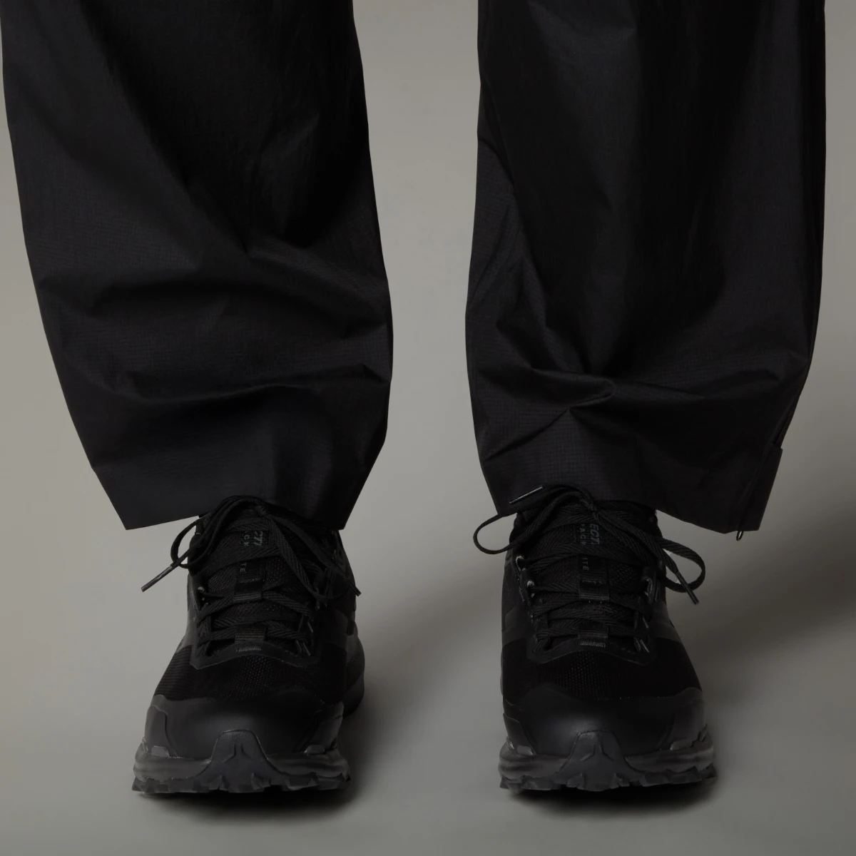 THE NORTH FACE - נעלי טיולים גברים VECTIV™ FASTPACK LITE – TA8AFBW9O – tnf-black-anthracite-grey-2 – 3