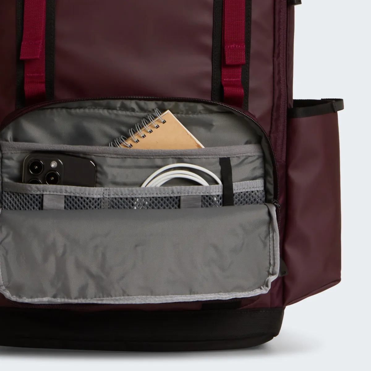 תיק גב BASE CAMP DAYPACK