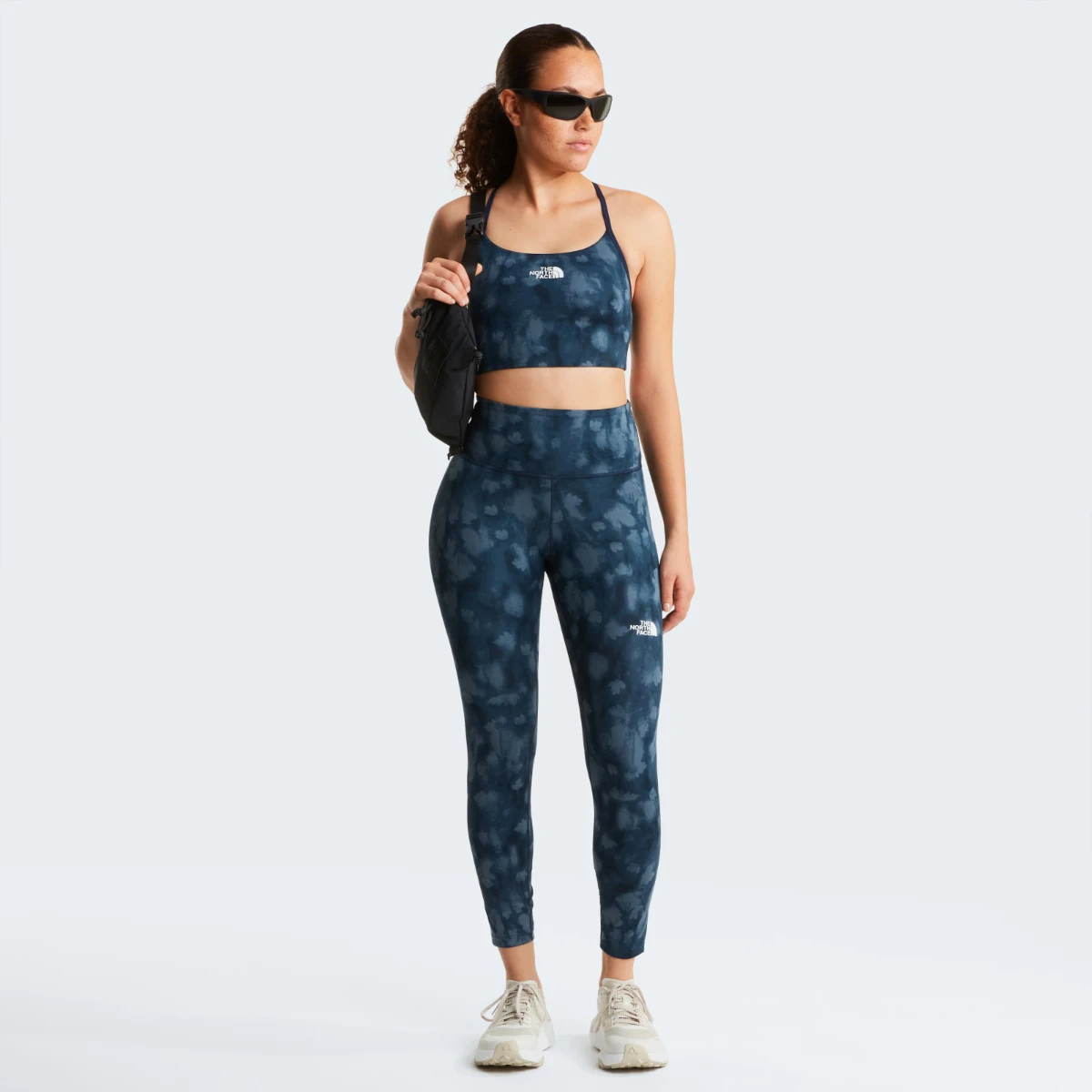 THE NORTH FACE - מכנסי טייץ נשים FLEX GRAPHIC LEGGINGS – TA8BQSJZ9 – summit-navy-diffused-nature-print – 1