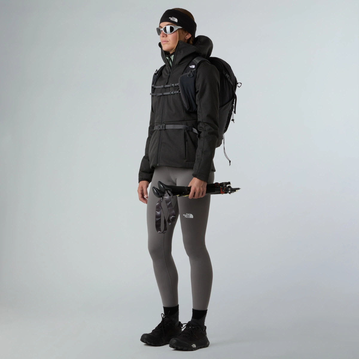 THE NORTH FACE - ג'קט סופטשל נשים QUEST HIGHLOFT – TA8DZJKS7 – tnf-black-heather – 1