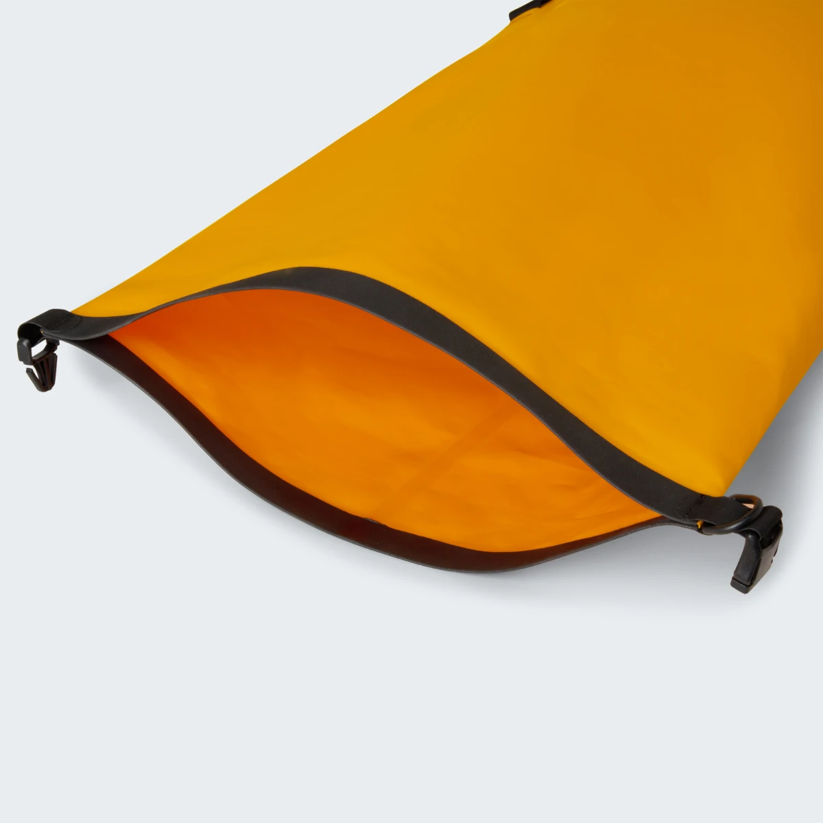 THE NORTH FACE - תיק אטום למים BASE CAMP DRY BAG - 18L – TA8GJSZU3 – summit-gold-tnf-black – 4