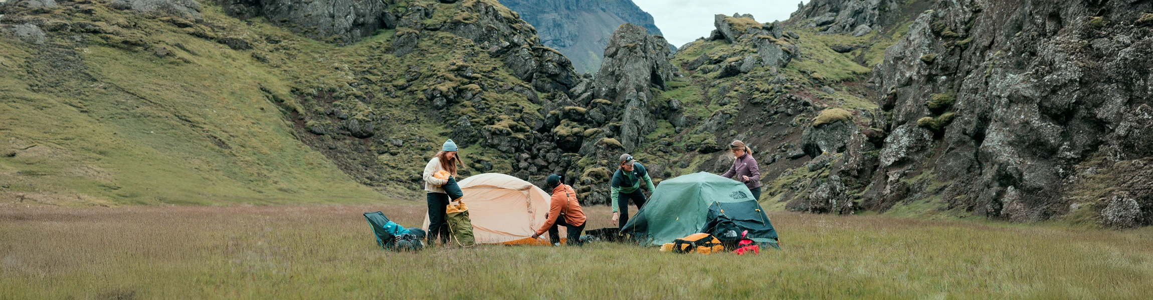 TNF-fw25-member_club_banner-HP-2300x600-v1